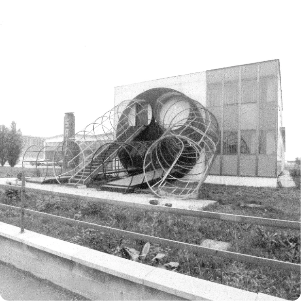chisiamo2 foto storica dell'attuale sede Saie srl
