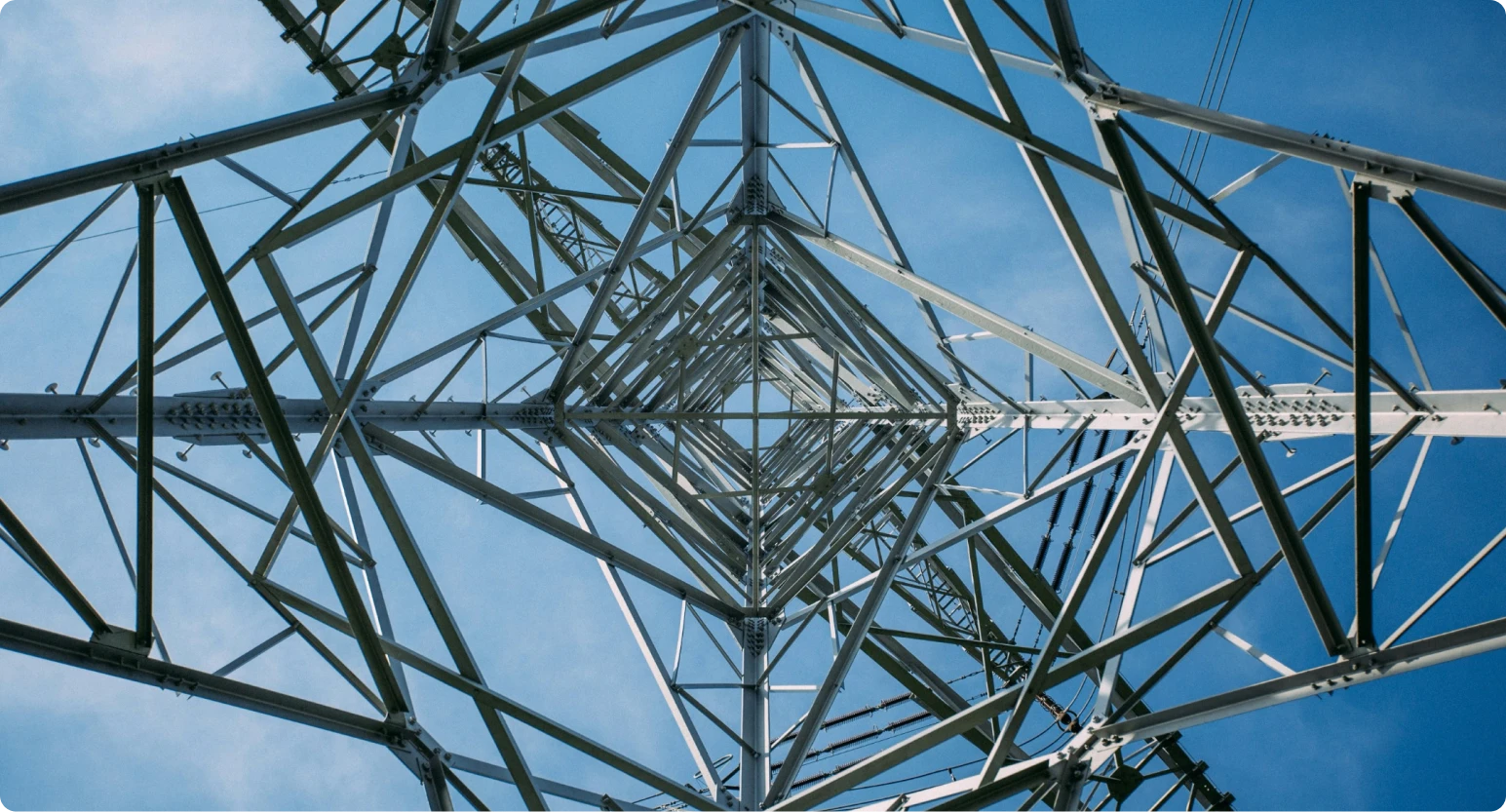 hero traliccio elettrico